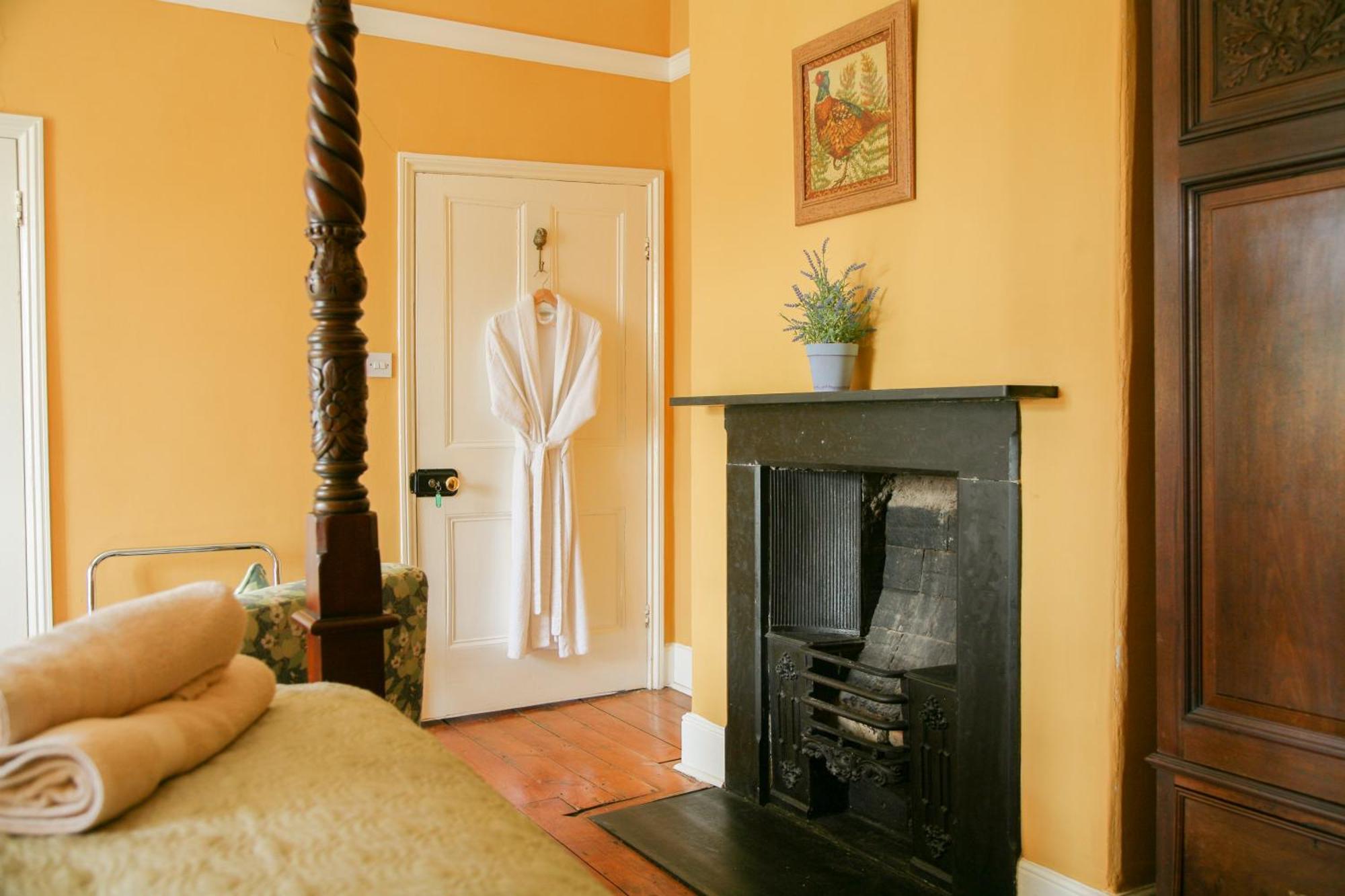 Huntlands Farm Bed & Breakfast Бромярд Екстериор снимка